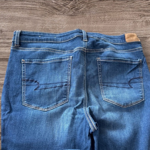 Women's American Eagle Hi Rise Jogging Crop size 18 regular - Picture 9 of 10